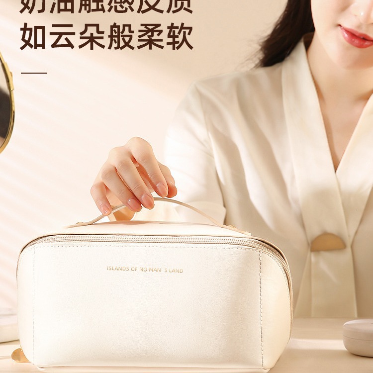 Cosmetic Bag for women 2022 new large capacity portable skin care cosmetics lipstick storage bag travel out wash bag