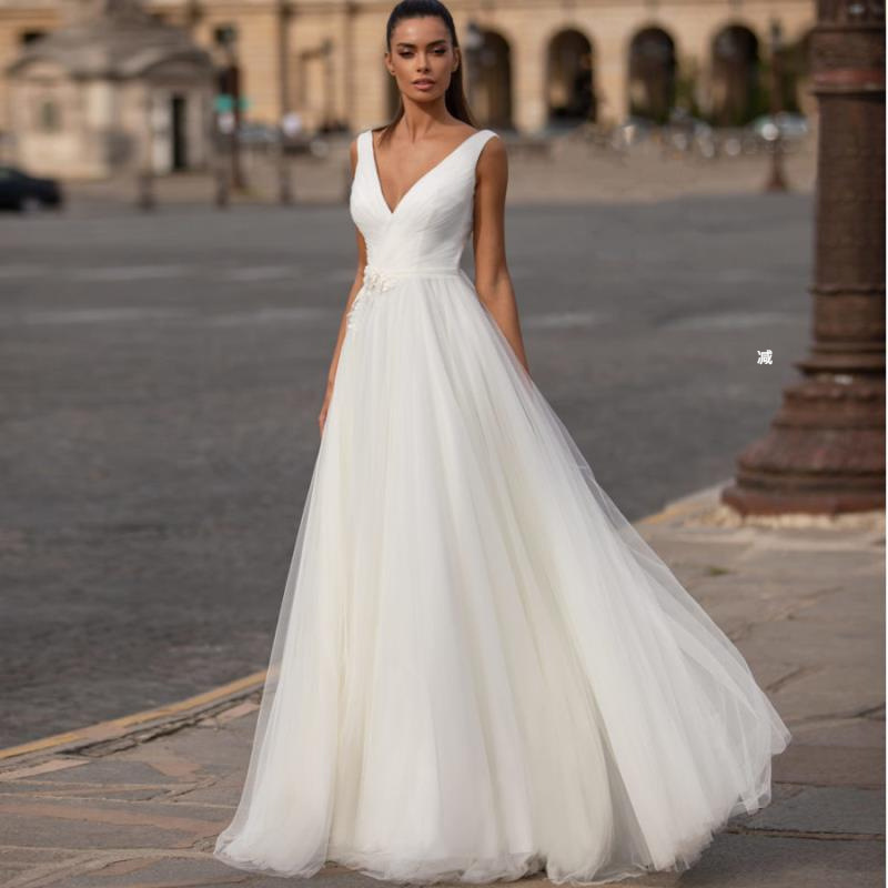 European and American Hot-selling High-grade Chiffon Evening Dress for Banquet Hosting Women's Waistline V-neck Shoulder-length Lightweight Dress