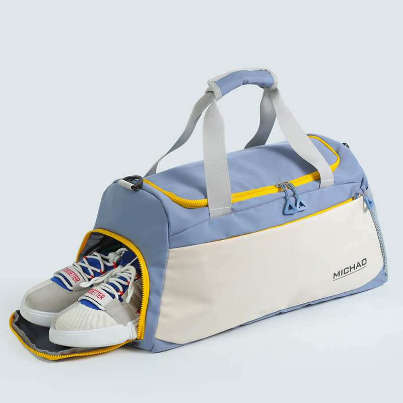 Picture of Large Capacity Fashion Portable Travel Bag Lightweight Unisex Short Distance Luggage Bag Storage Sports Fitness Crossbody Bag
