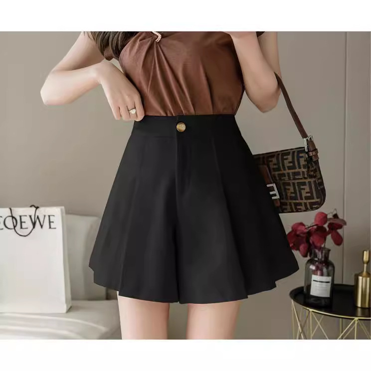Suit Shorts Women's Summer 2025 New High-Waisted Loose Pleated Wide-Leg Pants for Small People to Look Slim and Wear Casual Pants