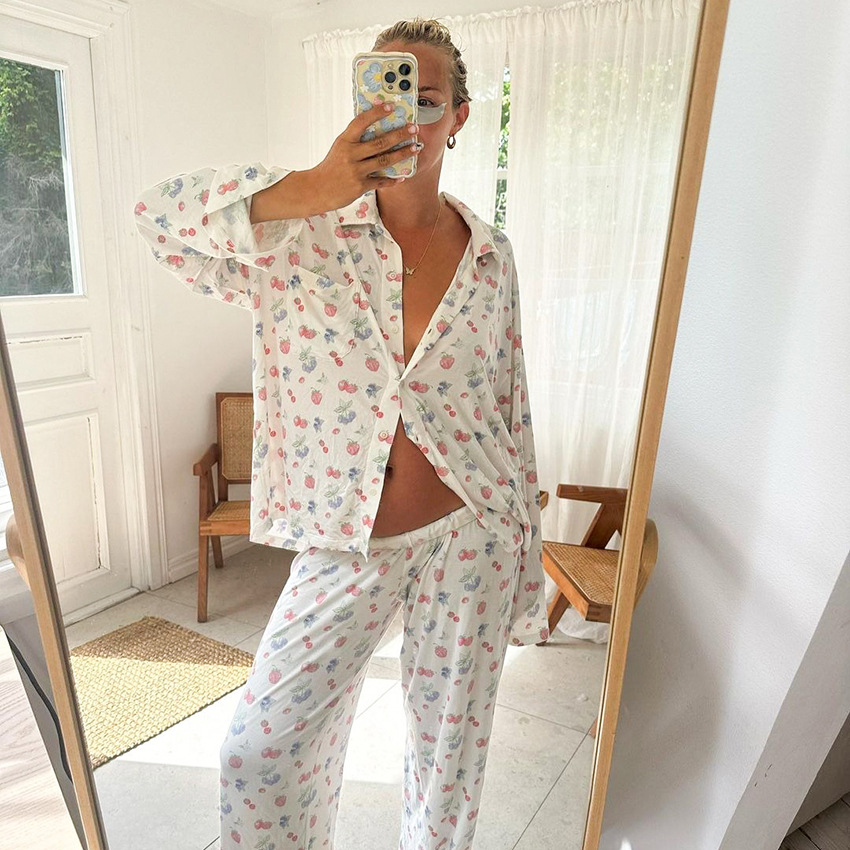 European and American Autumn 2024 New Knitted Love Printed Cardigan Pajamas suit Loose Long Sleeve Trousers Women's Home Clothes