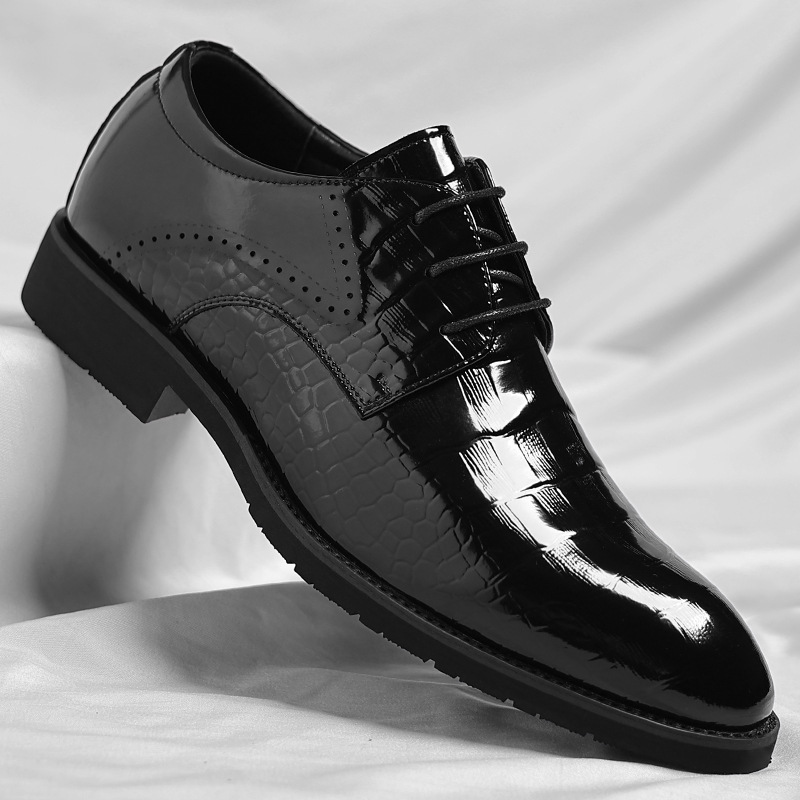 Leather Shoes Men's 2025 Spring New Business Gloomy Fashionable Men's Shoes British Men's Office Dress Patent Leather Shoes