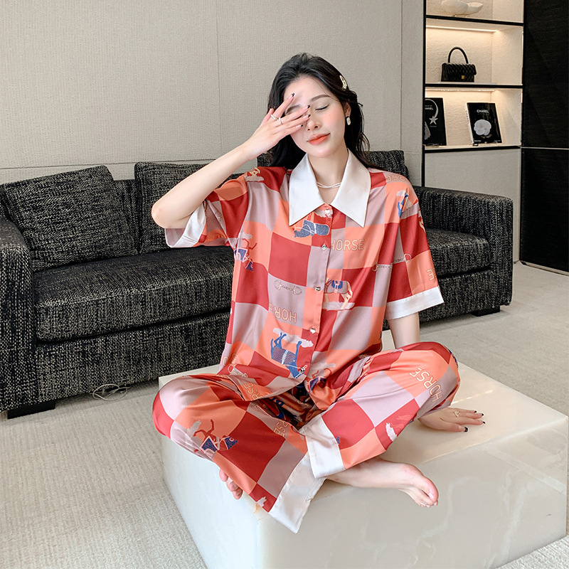 Women's Summer Simulated Home Clothes, High-End Simple Casual Japanese and Korean Sweet Wearable Spring and Autumn Short-Sleeved Suits, Elegant and Light Luxury