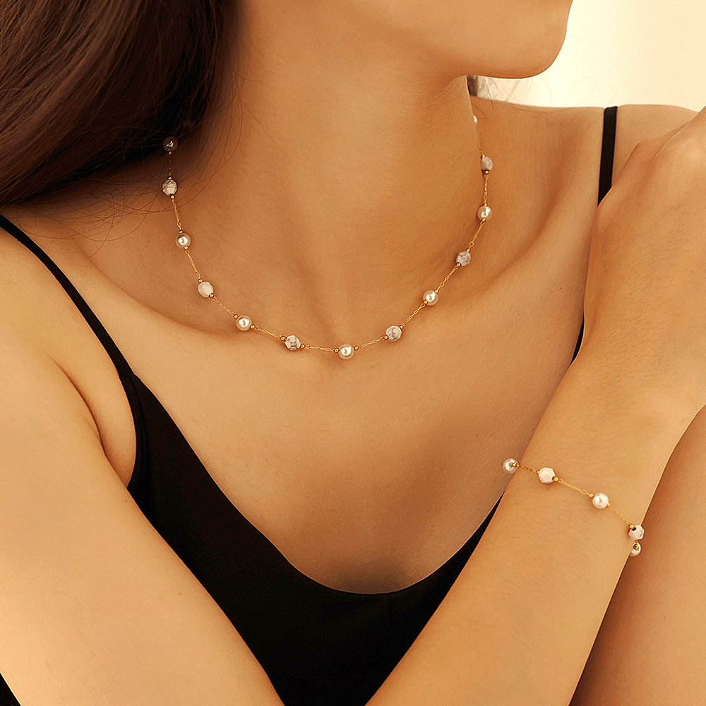 European and American Cross-border Natural Stone Imitation Pearl Collarbone Necklace Elegant Bracelet Ins Style Niche Stainless Steel Women's suit