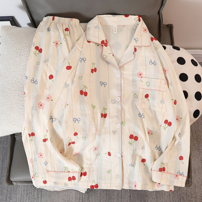 Picture of Online Celebrity Live Dopamine Color Striped Long Sleeve Pajamas Women's Loose Bubble Wrinkle Cute Cross-border suit Foreign Trade