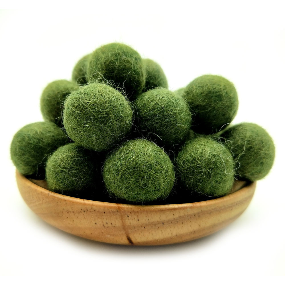 Picture of Cross-border in stock 2CM wool ball Christmas jewelry accessories Christmas diy colorful wool ball small wool ball pokes