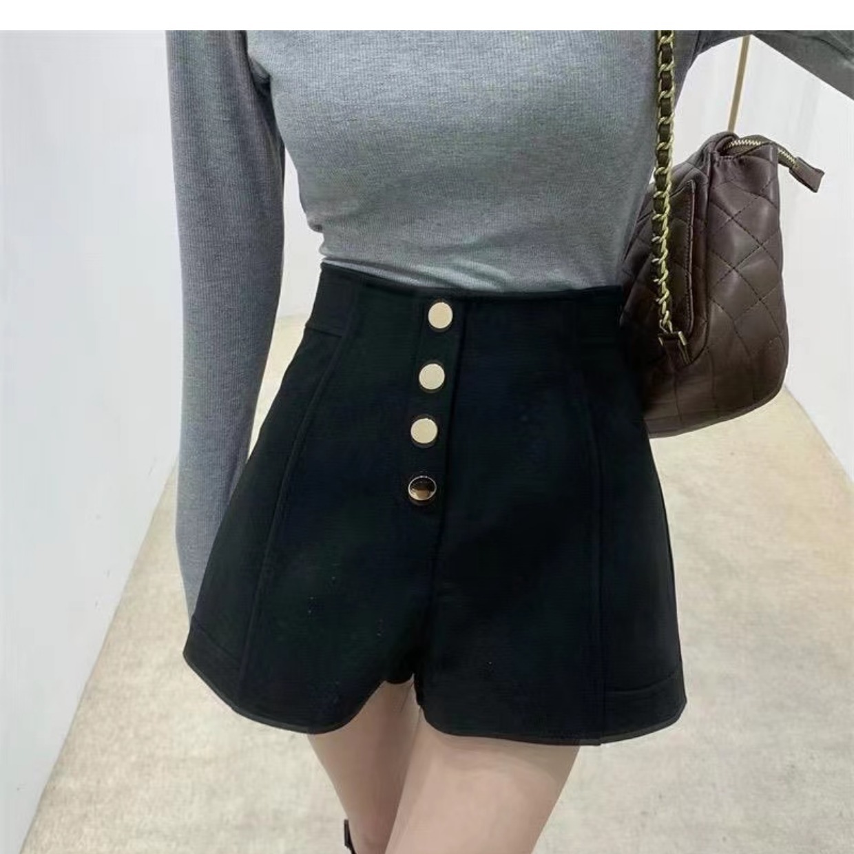 Elegant Black Shorts Women 2023 Summer New plus size Chubby M Wide Pants High Waist Single-breasted A- line Casual Hot Pants