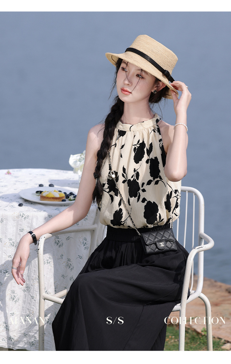 Picture of Design Sense Round Neck Back Lace Summer French Vest Sling New Style Chic Sleeveless Neck Top for Women