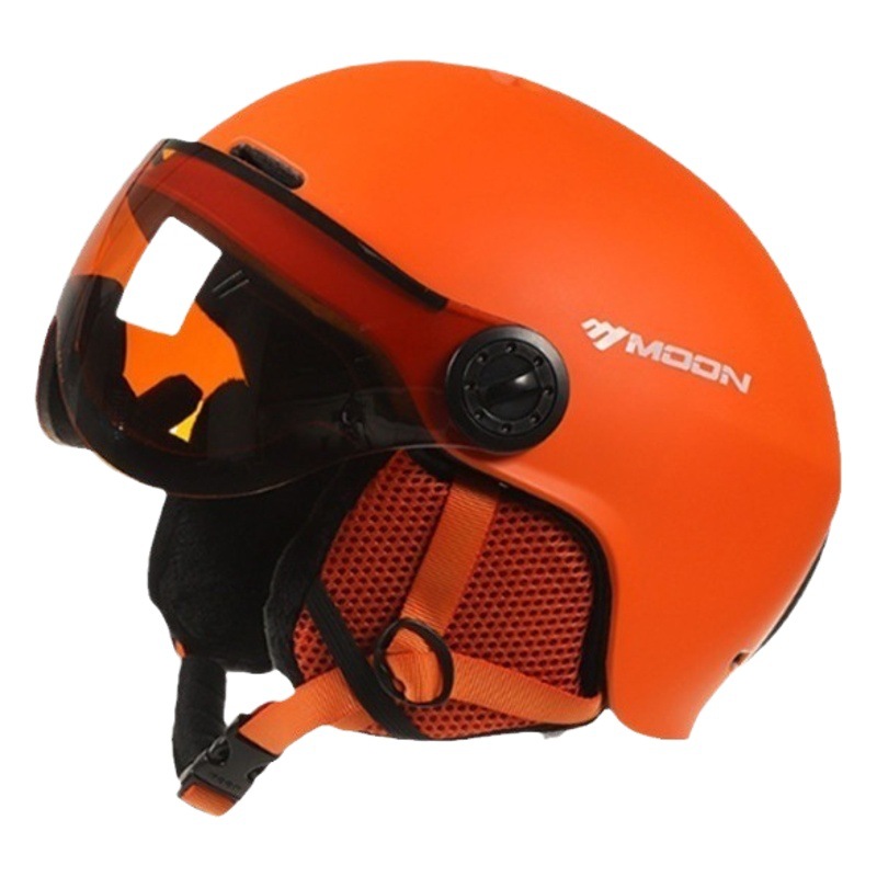 moon Snowboard Helmet Cross-border E-commerce Safety Helmet Integrated Men's and Women's Protection Professional Snow Helmet