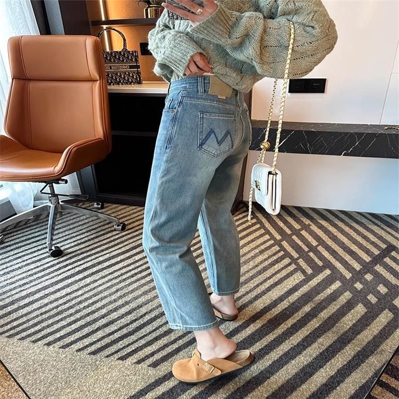 plus size All-match Straight Jeans Women's 2024 Spring New High Waist Slimming Small Nine-point French Stick Pipe Pants