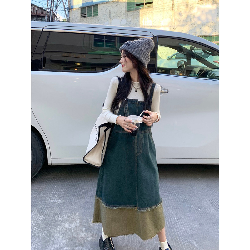 Vintage Denim Strand Dress Women's Spring 2024 New Design Irregular Contrast Color Stitching Mid-length dress