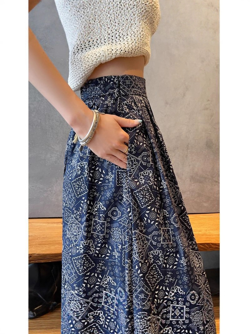 French retro temperament printed wide-leg pants women's 2025 summer new elastic high-waisted slimming loose casual pants