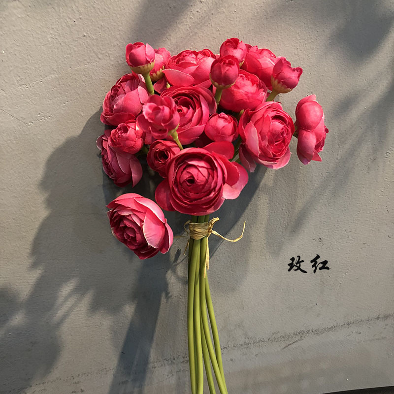 Picture of Simulation Mini Lulian bouquet small tea rose rose decoration bride hand silk flower home decoration flower
