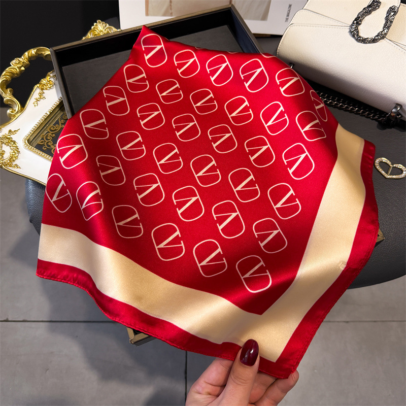 Picture of Letter Pattern Printed Silk Scarf, High-End Versatile Shawl, Sun Protection Neck Scarf, Small Square Scarf, Headscarf, Women's Scarf