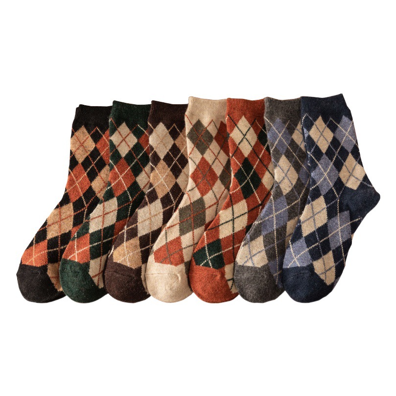 Socks Women's Mid-tube Socks Thickened Warm Wool Socks Autumn and Winter Japanese Style Diamond Style Retro All-match Stocking Mori Style Women