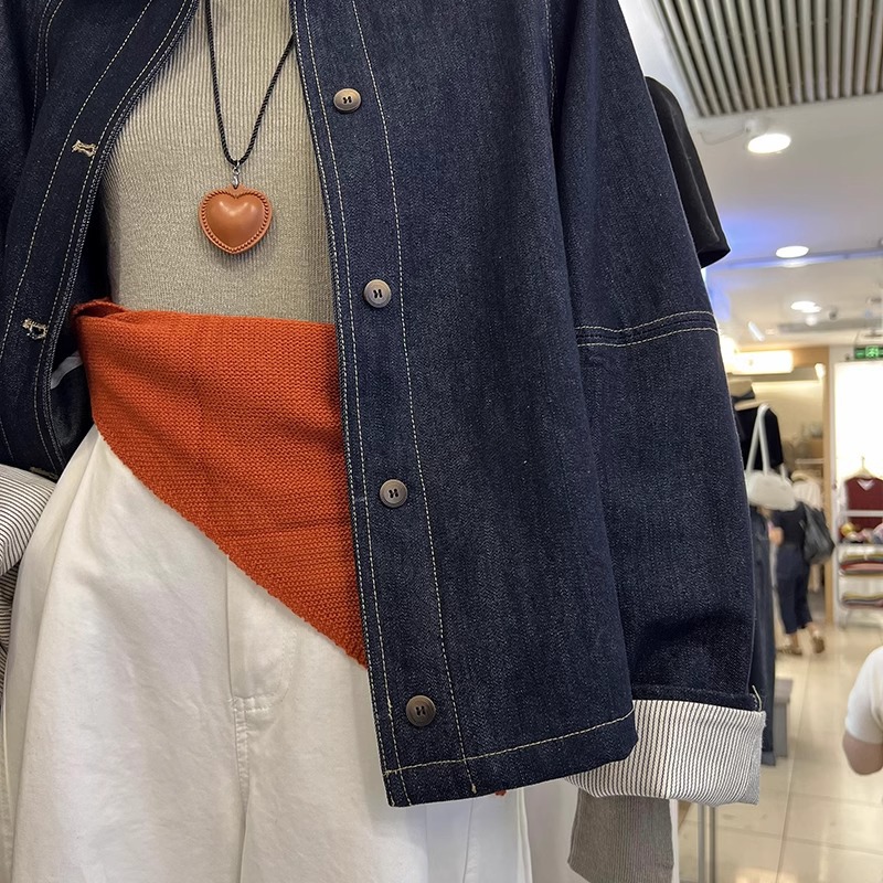 Picture of Japanese Style Washed Lapel Denim Short Coat Early Autumn New Loose A- line Cloak Profile Long-sleeved Casual Top for Women