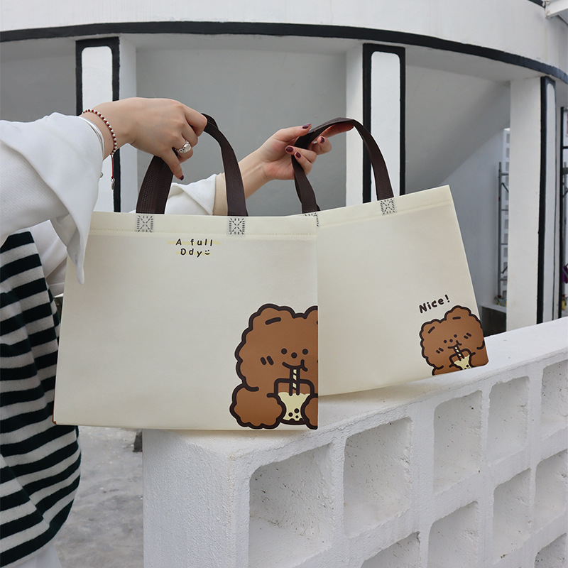Vintage Bear Laminated Non-woven Handbag Clothing Store Bag Gift Shopping Packaging Bag Cartoon Children's Clothing Women's Cloth Bag
