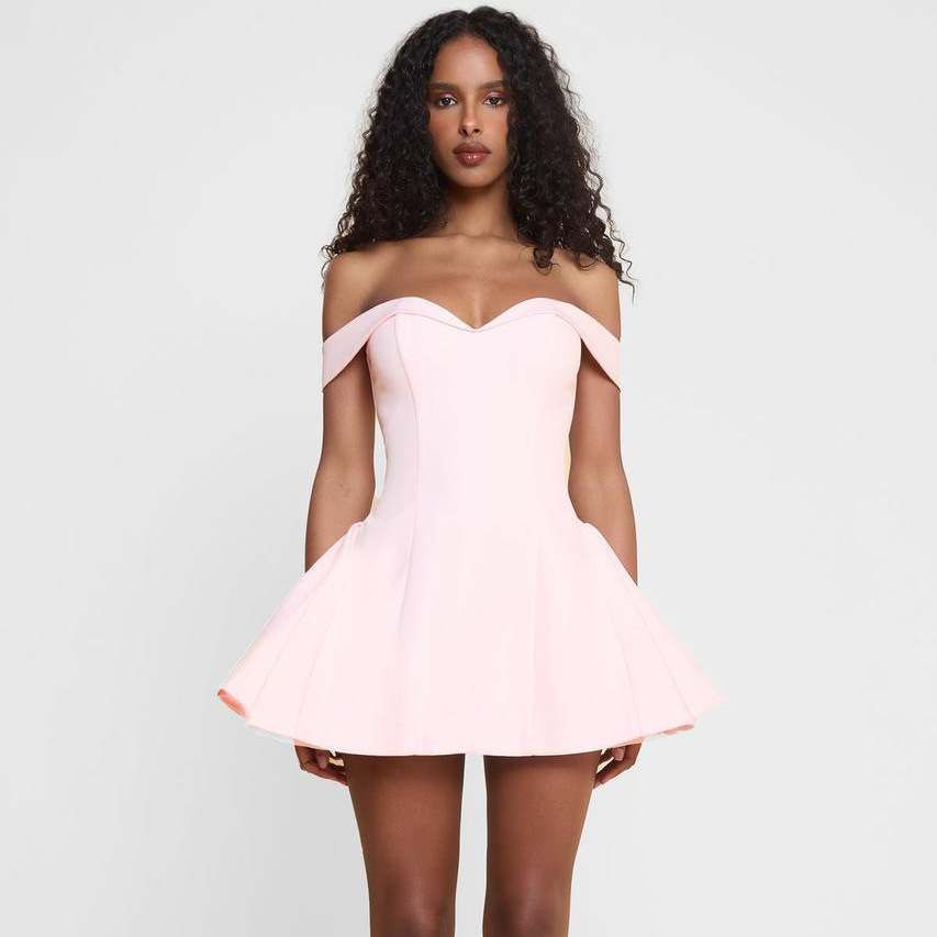 Picture of Cross-Border Wholesale European and American Clothing 2025 Spring New Product Contrasting Color Design Sexy Tube Top Slim Ruffle Dress