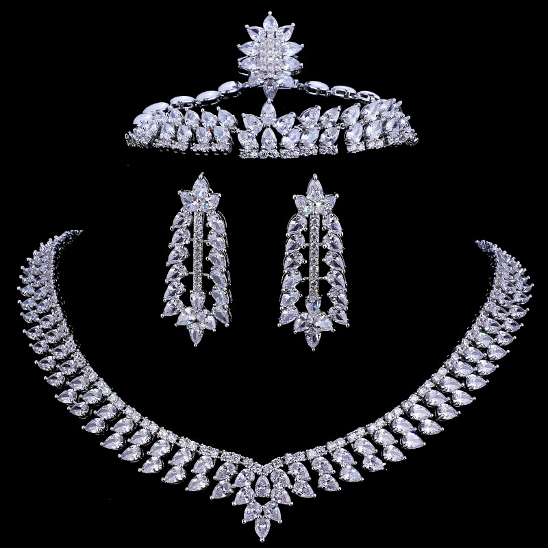 Cross-border design bridal four-piece white zircon necklace earrings bracelet ring set female manufacturers wholesale