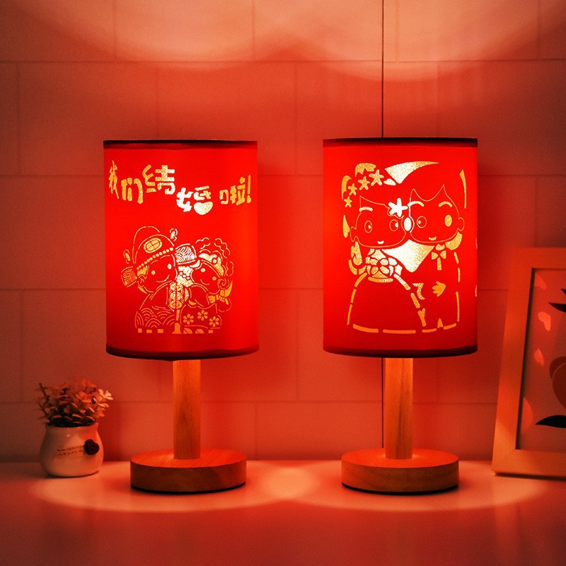 Festive Wedding Table Lamp Wedding Gift for Bride Accompanying Wedding Lamp Big Red Creative Bedroom Bedside Lamp Wedding Gift