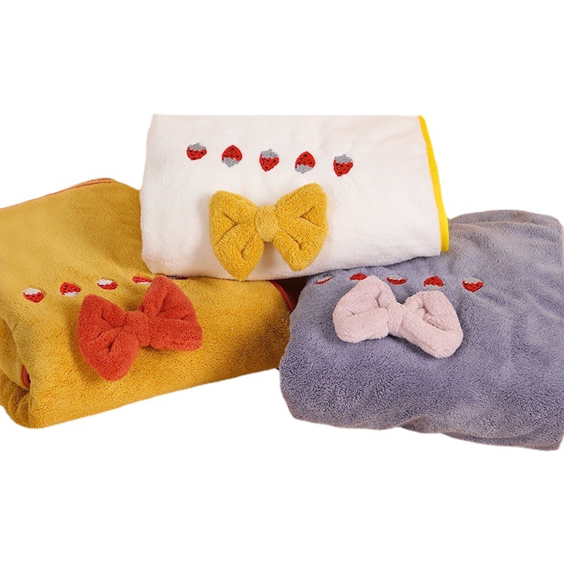 Jie ni skin factory in stock coral velvet bow bathrobe strawberry embroidered bath skirt cute cartoon