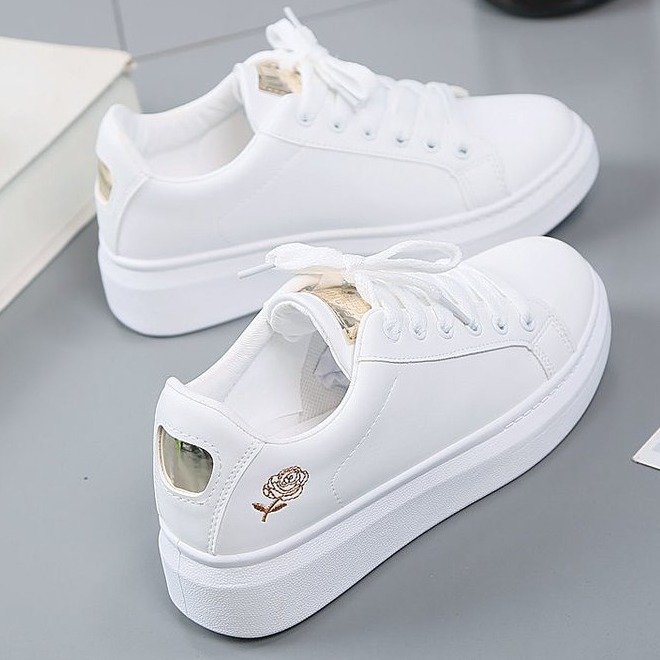 White Shoes, Autumn Shoes, Breathable New Women's Shoes, Korean Style Autumn Leather Panel Shoes, Students' Casual Spring and Autumn White Shoes, Flat Soles
