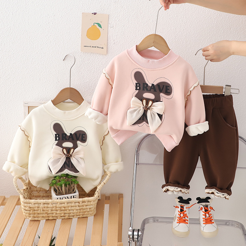 Baby Girl's Autumn and Winter Velvet Suit 2024 New Children's Western Style Girls' Fashionable Winter Clothes Thickened Two-Piece Sweat Set