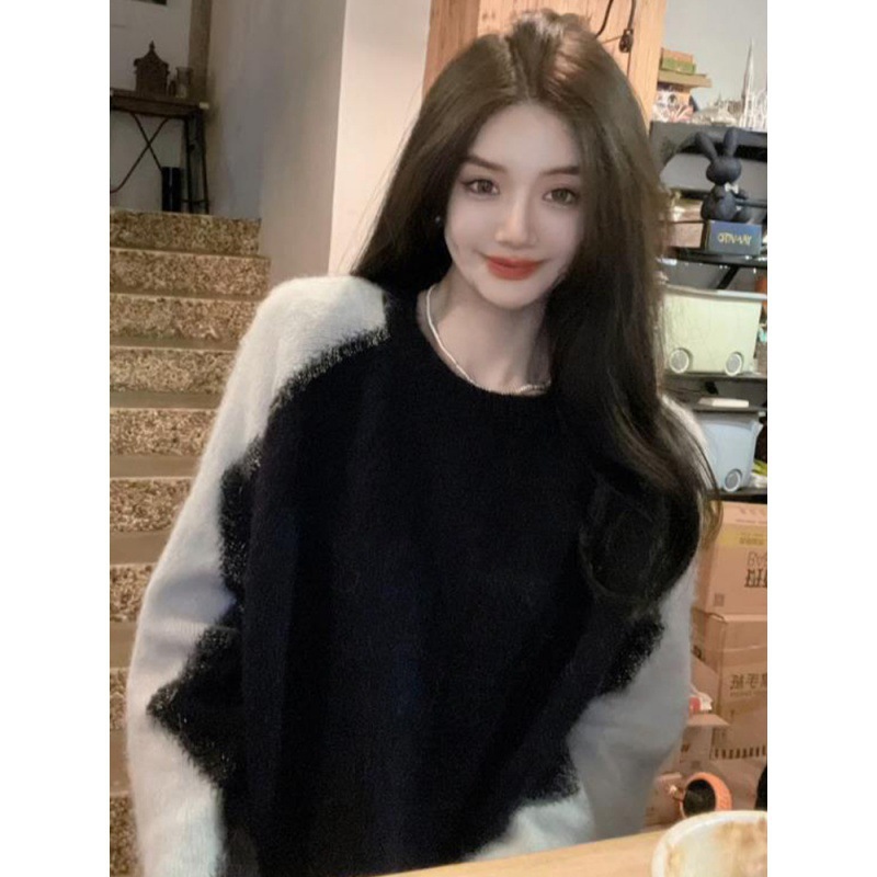 Picture of 2023 new arrival autumn and winter milk series wear gentle lazy style Korean style black and white contrast color sweater women's thick High sense