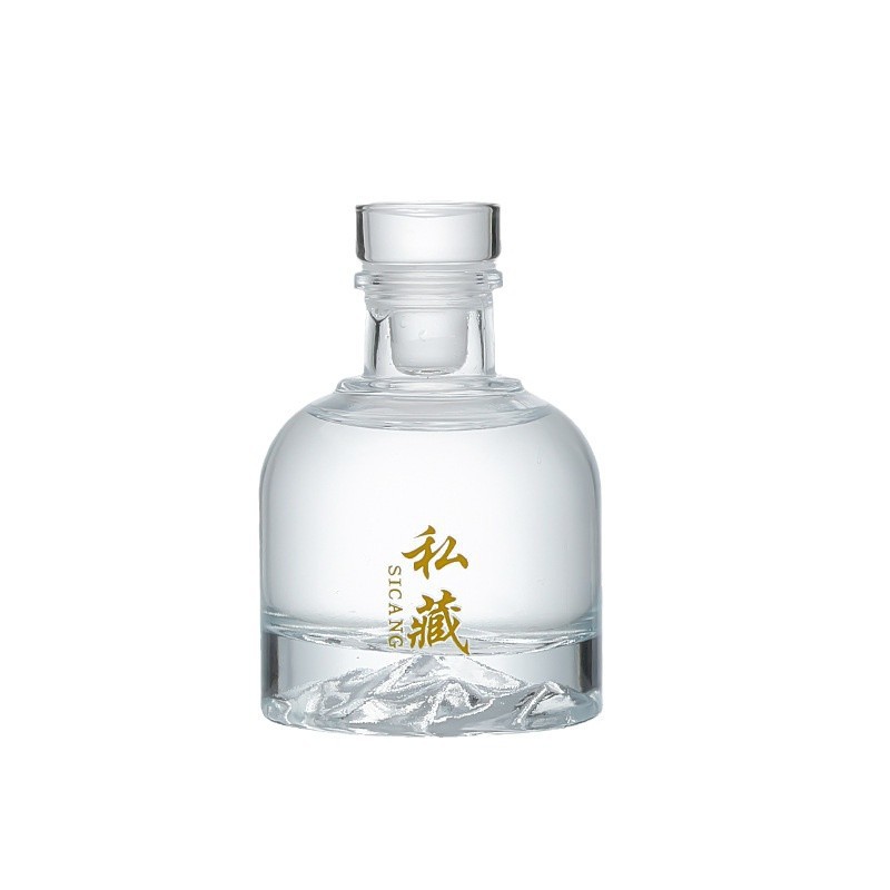 Picture of Transparent white wine bottle in stock two two small wine bottle glass round spherical white wine bottle with packaging sub-packaged empty bottle