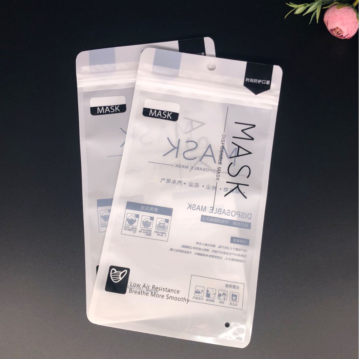 Self-sealing mask bag spot new disposable mask packaging bag Fashion self-sealing dust bag manufacturers direct supply