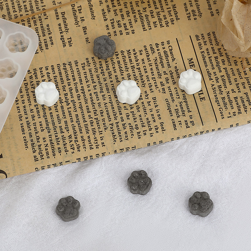 Picture of Fat Yaya Diy100 Mini Cat Claw Glue Mold Full Version 100 Even Mini Cat Claw Silicone Mold