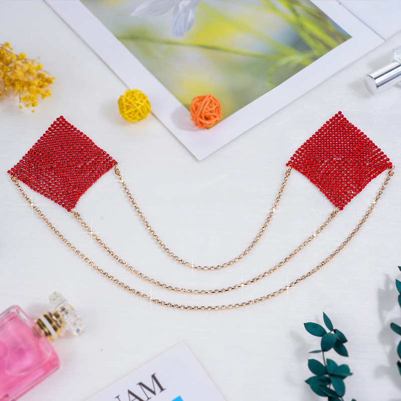 Picture of Chest Chain, High-End Accessories for Women with Big Breasts, Pure Lust Style, Square Flash Diamond Aluminum Chain, Invisible Nipple Patch, Anti-Bulge Breast Ornament Hanging Chain