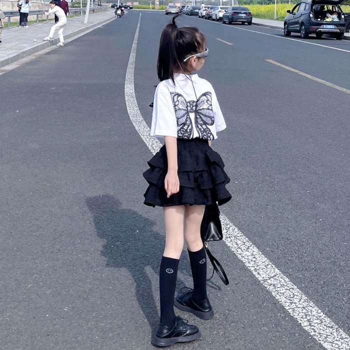 Picture of Girls Summer Suit 2025 New Cake Skirt Fashionable Kidsren's Short-Sleeved T-Shirt Fashionable Pleated Skirt Two-Piece Set