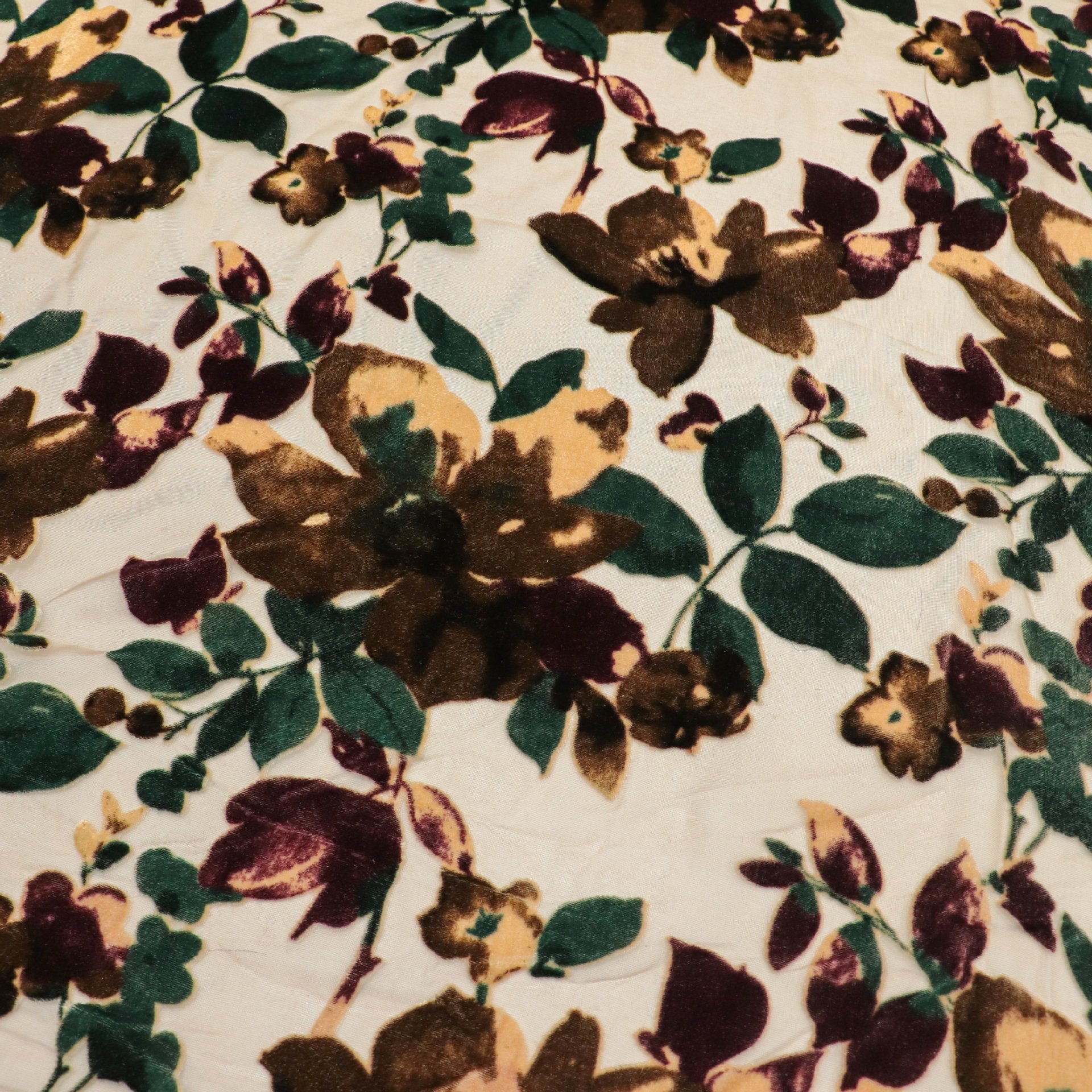 Picture of Factory Wholesale Woven Velvet Brocade Viscose Printed Burnt Flower Velvet Fabric Nightgown Dress Cheongsam