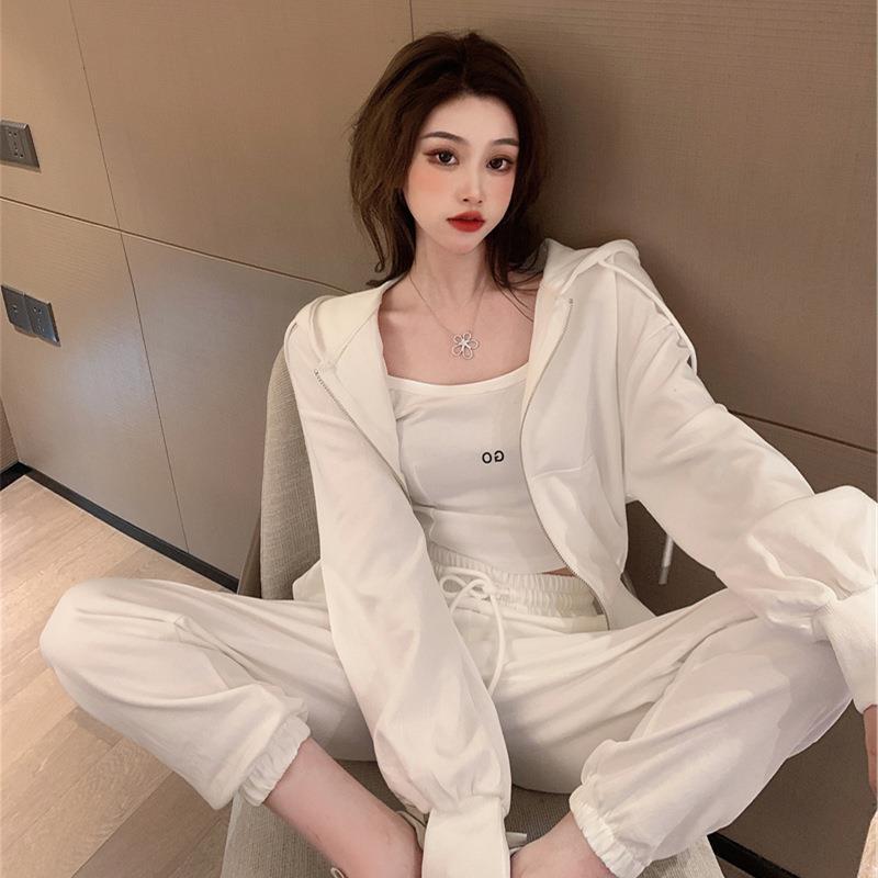 Picture of 2025 Early Spring Hong Kong Style New Leisure Sports suit Women's Trousers Zipper Sweatshirt Jacket Women's Sling Three-Piece Trendy