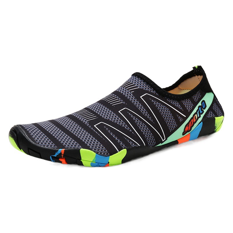 Cross-border large size summer new men's wading shoes fashion trend beach shoes camouflage sole swimming shoes socks shoes
