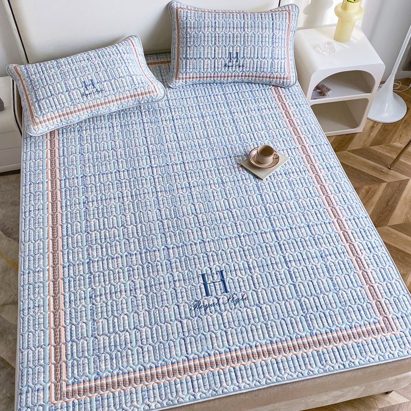 Picture of 2023 new large version of digital printing latex mat three-piece summer bedding air-conditioning mat washable