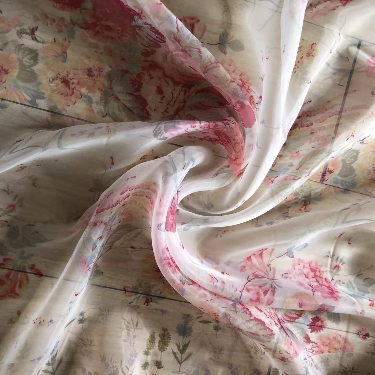 Xiaojun Textile Organza Printed Rose Flower Oil Painting Rose Pink Printed Wedding Dress Fabric Dress Fabric