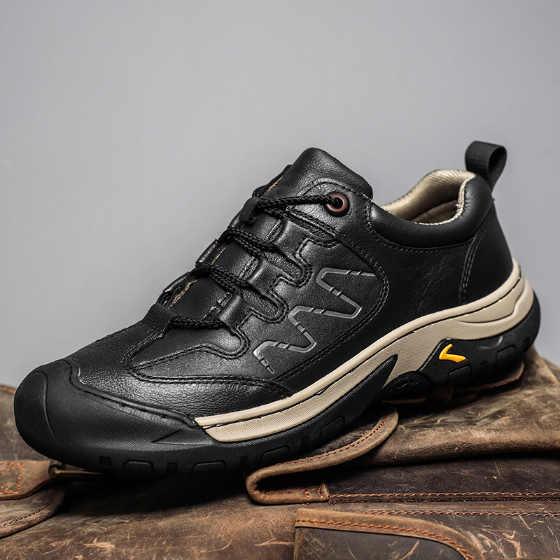 Leather shoes men's 2025 new top-layer cowhide men's shoes casual toe wrap leather outdoor workwear sneakers men's hiking shoes