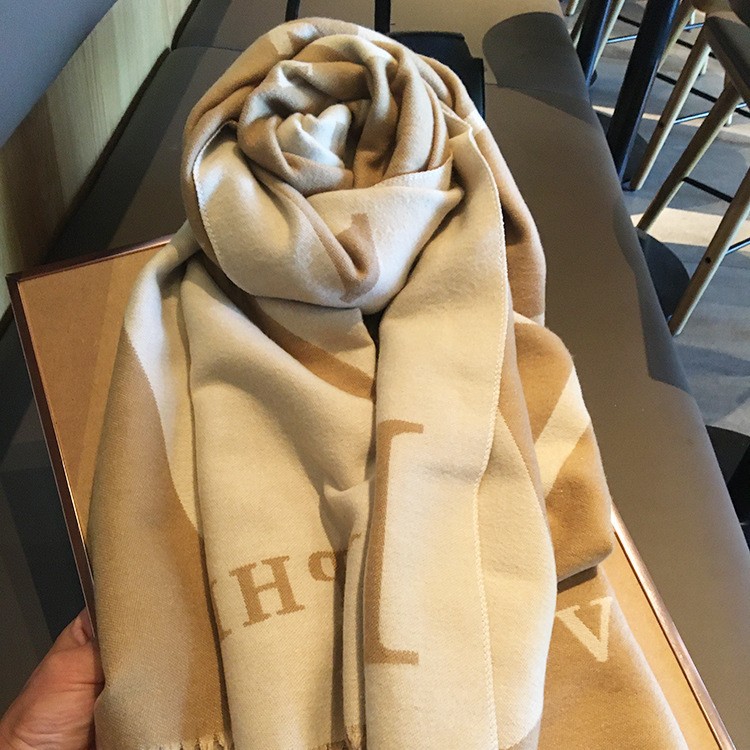Picture of South Korea Dongdaemun Scarf Shawl Dual-use Women's Autumn and Winter Thick Warm Double-sided Air Conditioning Cloak All-match Soft Waxy Scarf