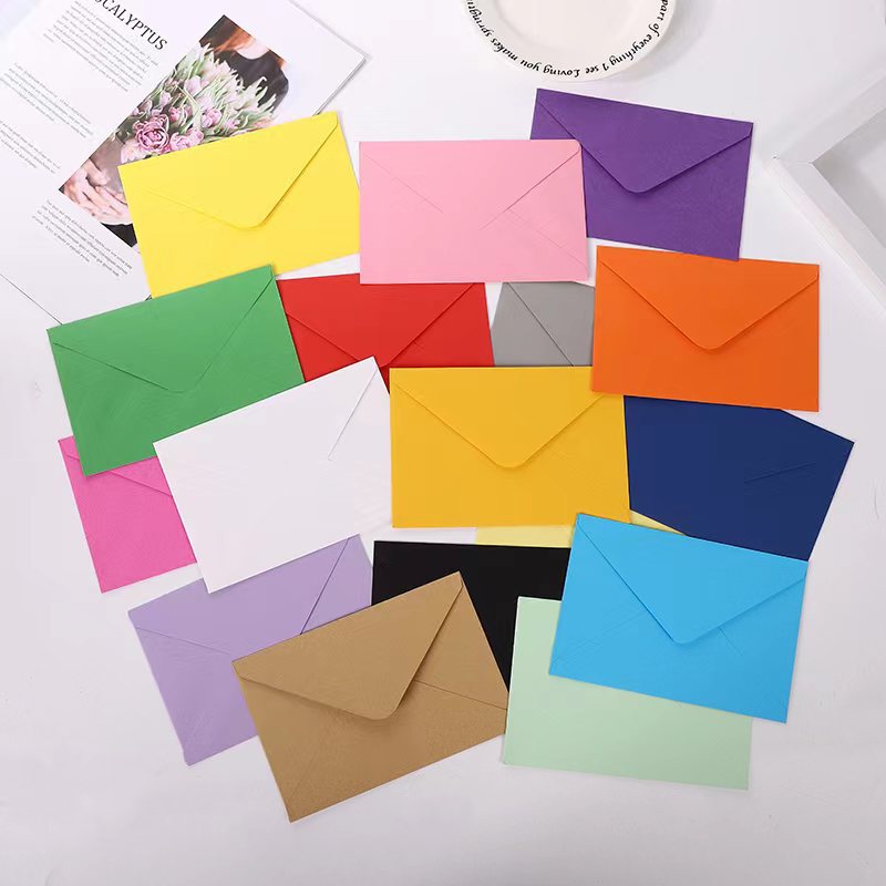 Picture of In stock wholesale solid color European color double adhesive paper Western envelope Kraft paper black Kali seal cross-border Amazon