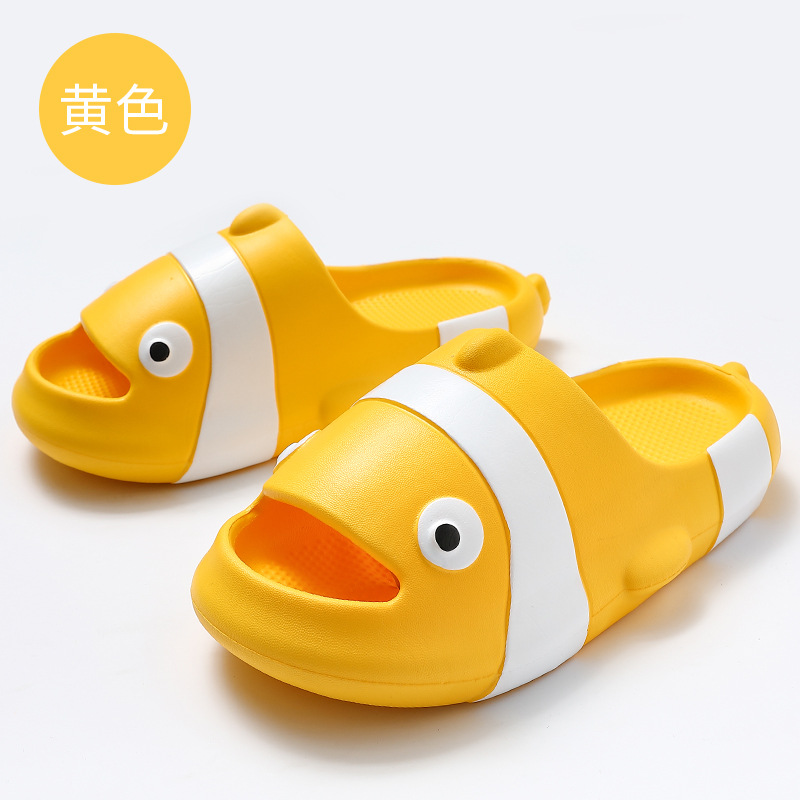 Picture of Slip-on Slippers Women's Summer Indoor Home Thick Bottom Household Bathroom Bath Non-slip Slippers Men's Wholesale