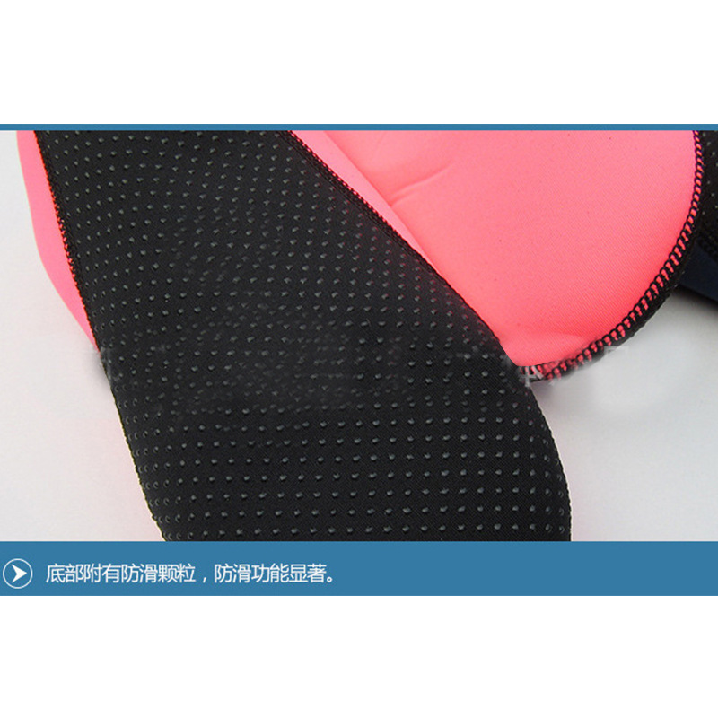 Picture of Beach Shoes for Men and Women, Diving and Snorkeling, Kidsren's Wading and River Swimming Shoes, Soft Shoes, Non-Slip, Anti-Cut, Barefoot Shoes and Socks