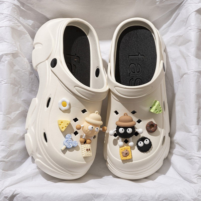 Picture of Baotou EVA hole shoes in 2025 new fashion and versatility student comfortable and casual two-wear non-slip slippers for women's summer