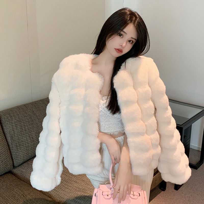Imitation Rabbit Fur Coat Women's 2024 Winter Young Thickened Eco-friendly Lamb Fur Coat for Petite