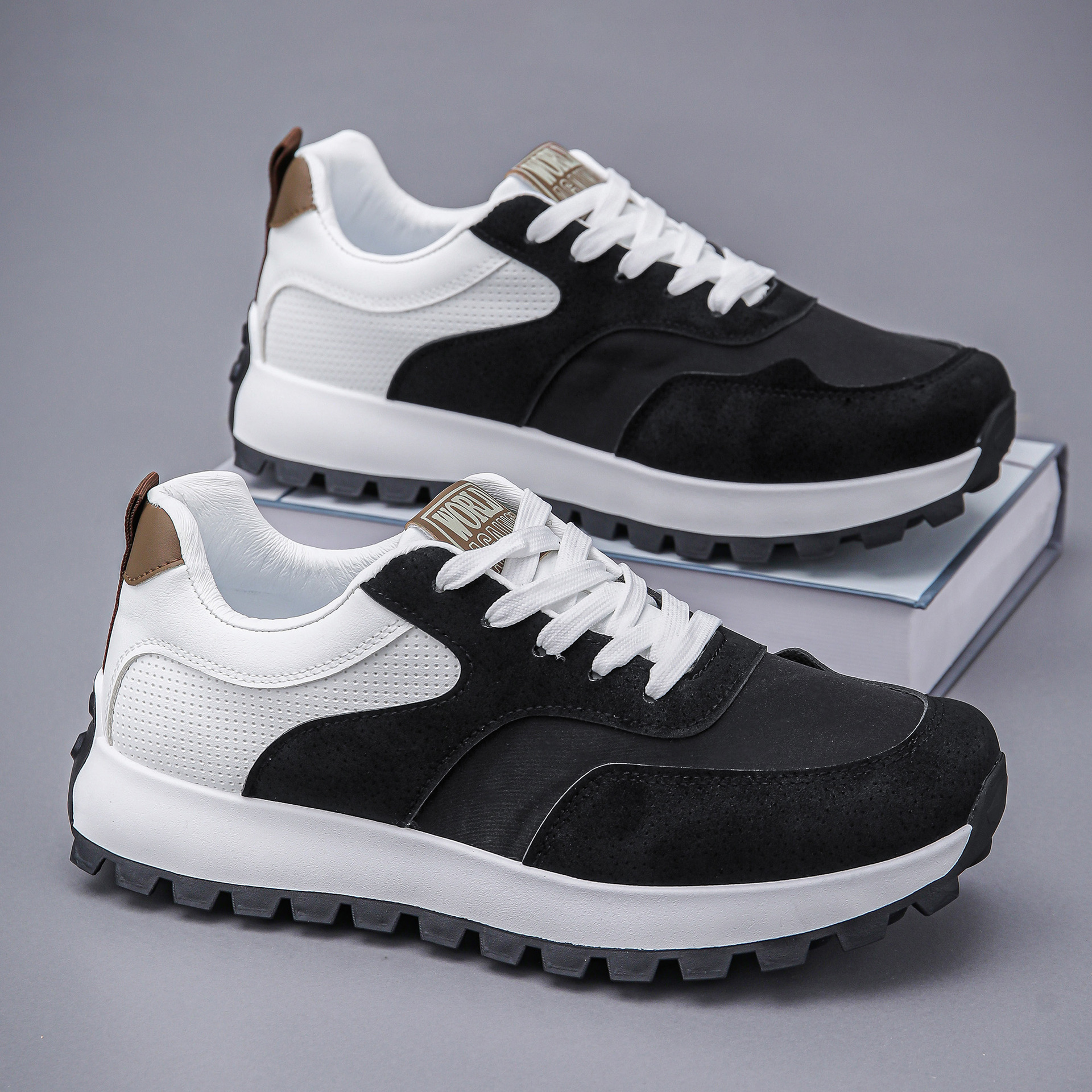 2025 Men's Forrest Gump Color Matching Versatile Youth Low-Top Breathable Leather Fabric Splicing Casual Men's Shoes Breathable and Wear-Resistant