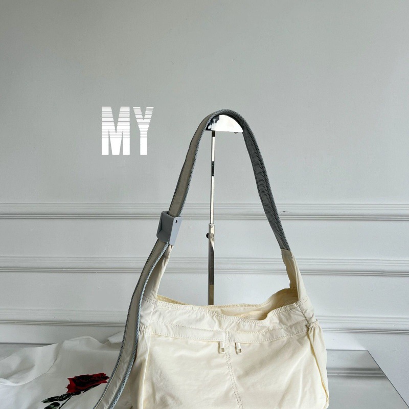 Picture of 2023 Sun Protection Waterproof Lightweight Canvas Bag with Multiple Pockets, Large Capacity, Casual Versatile Shoulder Crossbody Bag for Women, Summer
