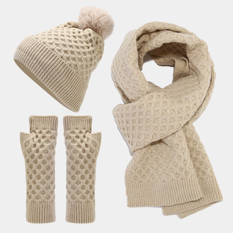 Autumn and winter new solid color thick wool hat scarf gloves three-piece set of fashionable European and American fashion shopping warm suit