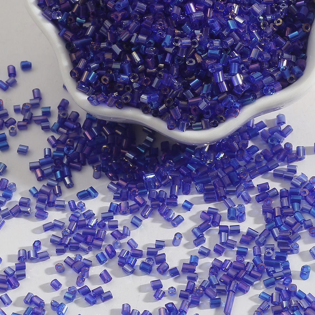 Picture of 2mm magic color H-tube beads hand-sewn beads loose beads diy hand-made color-plated glass rice beads material jewelry accessories wholesale
