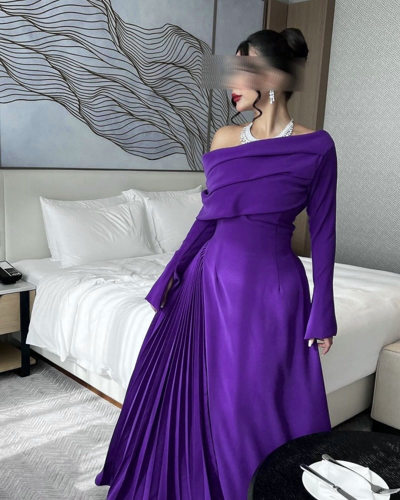 Picture of 2024 Autumn and Winter Cross-border Foreign Trade Women's Clothing Amazon Independent Station ebay Middle East Sexy Shoulder Pleated Evening Dress